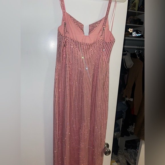 AREA PINK CRYSTAL EMBELLISHED GOWN DRESS - Picture 4 of 10